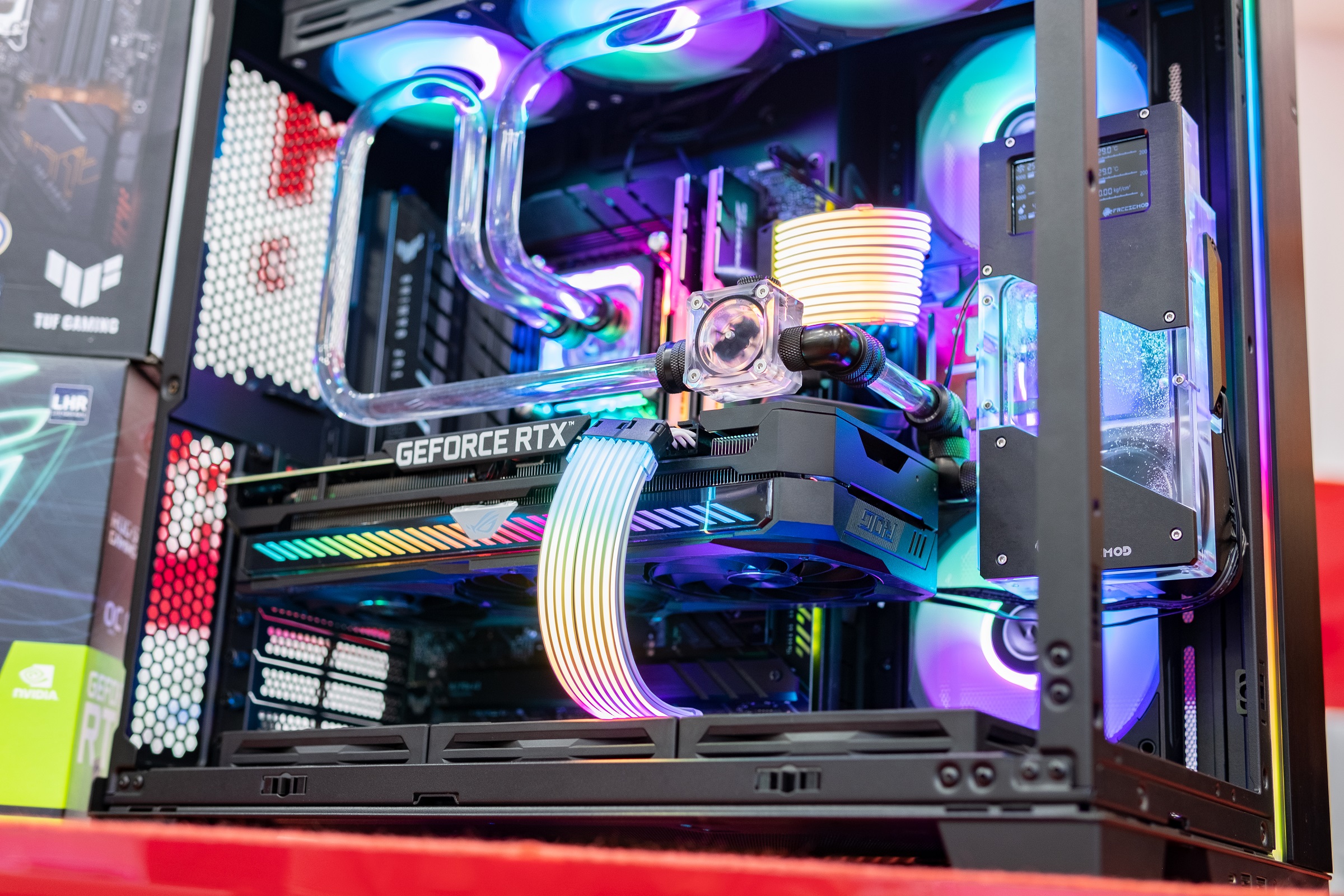 67184_dscf3800 PC GAMING HACOM LIQUID WATERCOOLING L02 (i7 12700K/Z690/32GB RAM/500GB SSD/RTX 3070/850W)