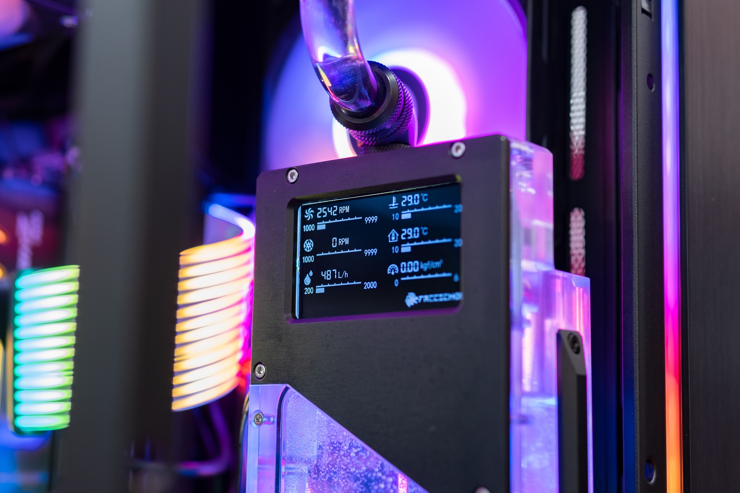 67184_dscf3804 PC GAMING HACOM LIQUID WATERCOOLING L02 (i7 12700K/Z690/32GB RAM/500GB SSD/RTX 3070/850W)