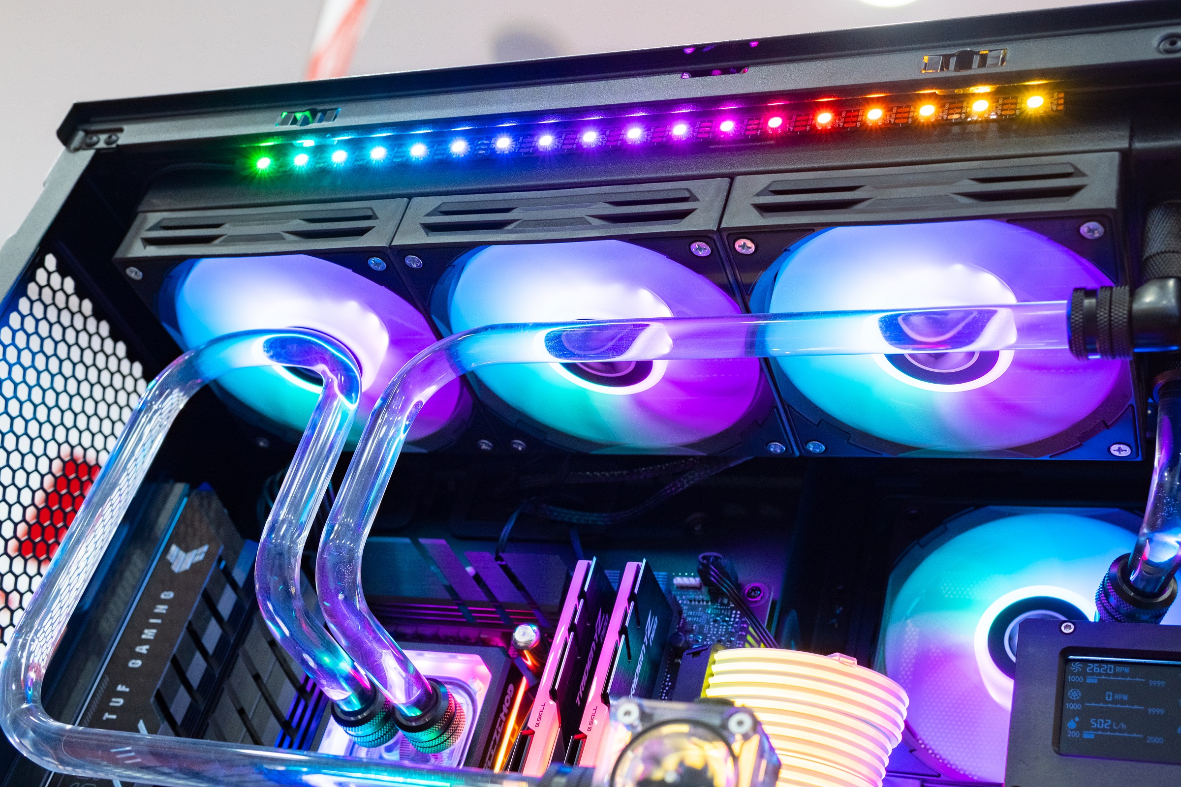 67184_dscf3808 PC GAMING HACOM LIQUID WATERCOOLING L02 (i7 12700K/Z690/32GB RAM/500GB SSD/RTX 3070/850W)