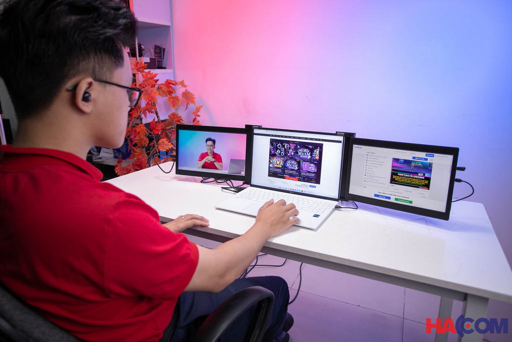 67512_e_tec_su_dung_1 Bộ 02 màn hình mở rộng cho laptop 15 inch E-Tech S15 - Full HD - Màu đen